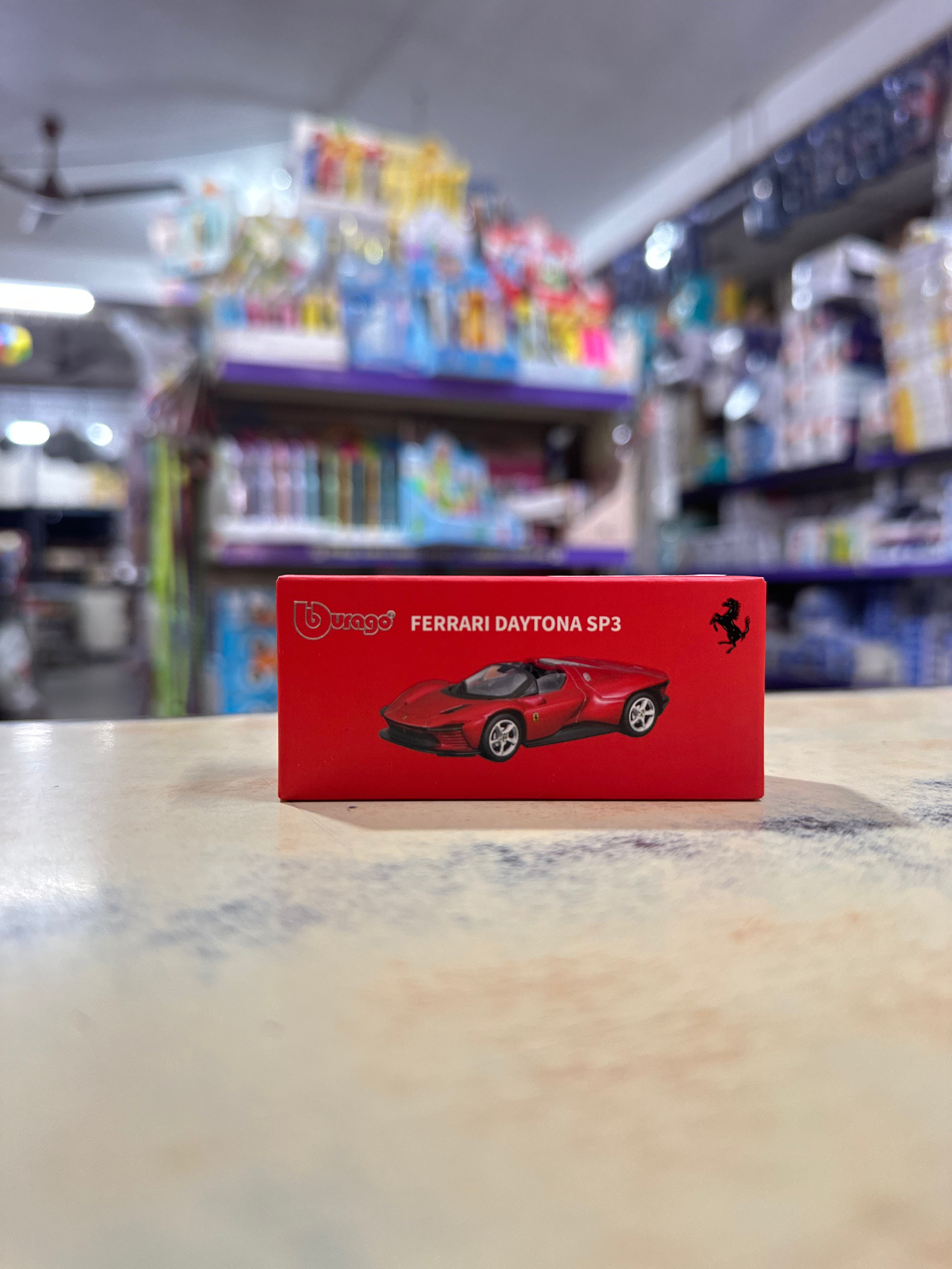 1:64 FERRARI DAYTONA SP3